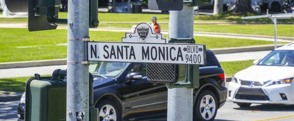 Santa Monica boulevard - utcatábla - Los Angeles - California - 2017. április 20. — Stock Fotó