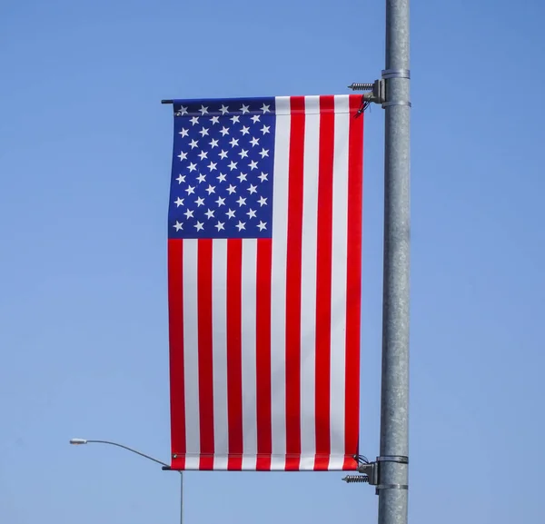 Bandiera degli Stati Uniti - Bandiera USA - LOS ANGELES - CALIFORNIA - 20 APRILE 2017 — Foto Stock
