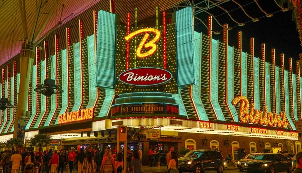 Binions 马蹄铁赌场在市中心拉斯维加斯-拉斯维加斯-内华达州-2017 年 4 月 23 日 — 图库照片