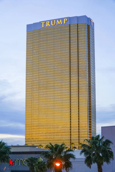 Hotel Las Vegas akşam - Las Vegas - Nevada - 23 Nisan 2017 koz.