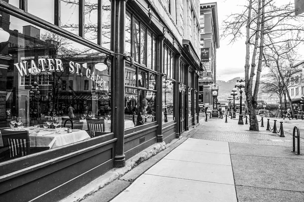 Magnifique quartier Gastown à Vancouver - la vieille ville historique - VANCOUVER - CANADA - LE 12 AVRIL 2017 — Photo