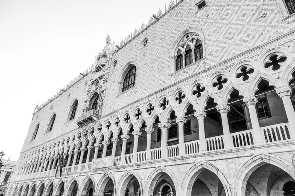 Ünlü Doge s Palace Venedik - Palazzo Ducale adlı St kare işaretler