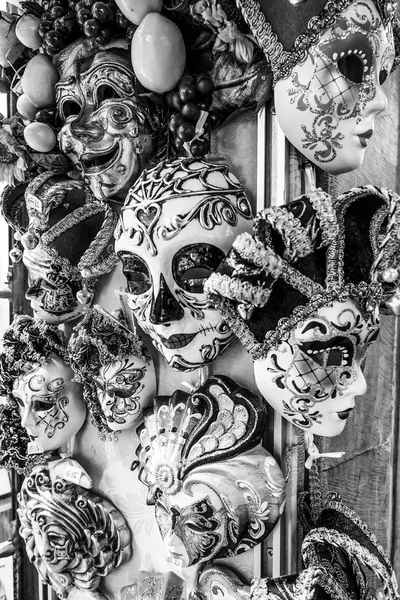 Máscaras venezianas famosas - Carnaval em Veneza Mardi Gras — Fotografia de Stock