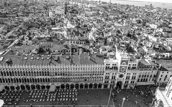 Venedik'in üzerinde şaşırtıcı havadan görünümü