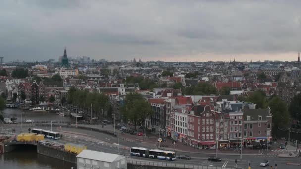 Geweldige Luchtfoto uitzicht over de binnenstad van Amsterdam — Stockvideo