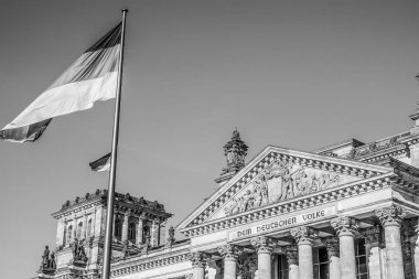 Federal hükümet ofis - Dem deutschen Volke - Federal Meclisi