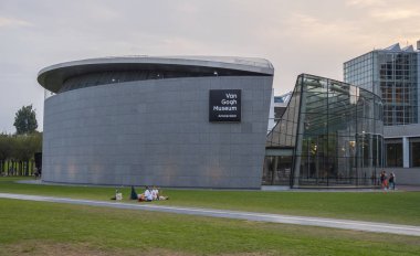 Ünlü Van Gogh Müzesi Amsterdam - Amsterdam - Hollanda - 20 Temmuz 2017