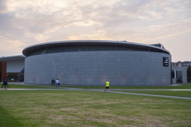 Ünlü Van Gogh Müzesi Amsterdam - Amsterdam - Hollanda - 20 Temmuz 2017