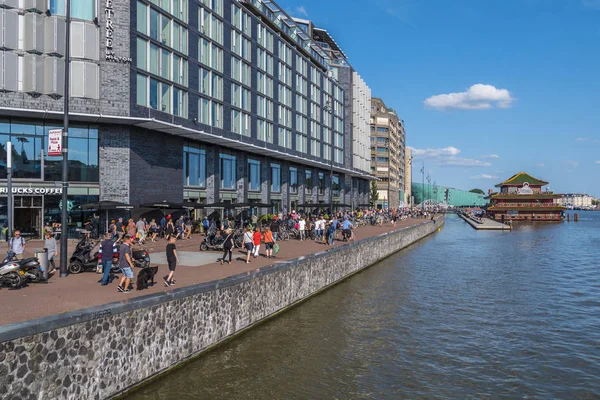 Amsterdam Limanı popüler bankalar