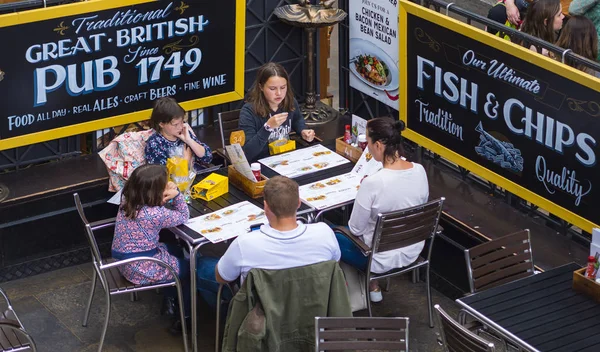 Londra'nın efsanevi İngiliz Pub