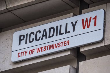 Şehir Londra Piccadilly sokak işareti