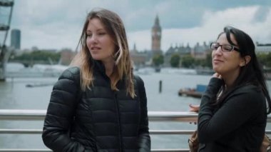 Thames Nehri - Londra Şehir gezisi, rahatlatıcı