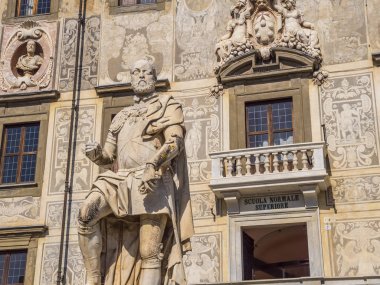 Cavalieri Pisa - The Carovana Palace meydanda muhteşem malikanesinde Scuola Normale Superiore - Toskana İtalya denir.