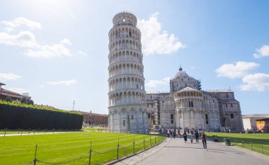 Leaning Tower - Pisa İtalya - 13 Eylül 2017 ile Pisa Cathedral Square