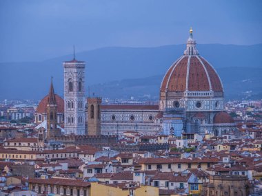 Santa Maria del Fiore Floransa Duomo Meydanı - şehrin en büyük cazibe Katedrali