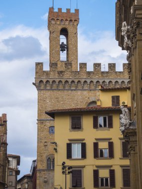 Floransa - Vecchio Sarayı tarihi kent merkezindeki ünlü Palazzo Vecchio