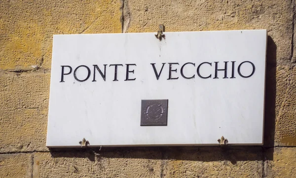 Floransa 'daki ünlü Ponte Vecchio Köprüsü