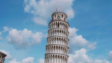 En ünlü turistik Pisa - The Leaning Tower