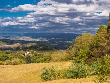 Harika bir gün İtalya Tuscany'de üzerinden harika panoramik görünüm