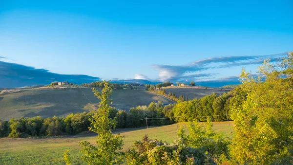 Een zomer in Italië - het prachtige Toscane — Stockfoto