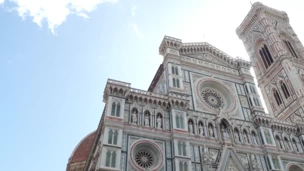 Cathedral of Santa Maria del Fiore in Florence on Duomo Square - biggest attraction in the city - Tuscany — Stock Video