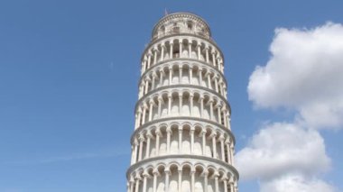 En ünlü turistik Pisa - The Leaning Tower - Toskana