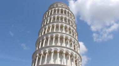 Ünlü kule Pisa - Toskana bölgesindeki önemli dönüm noktası - Toskana