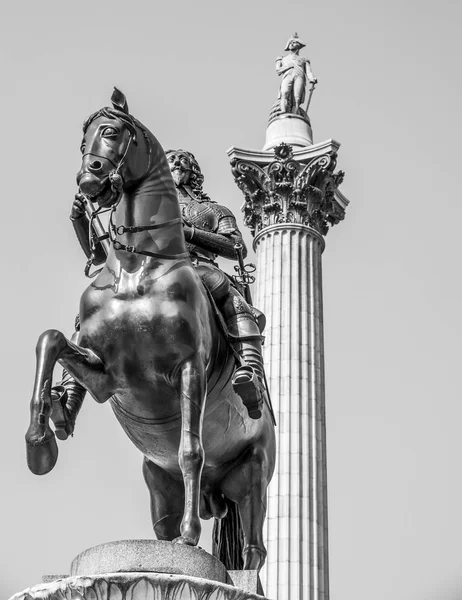 Лорд Нельсон стовпець Трафальгарська площа в Лондоні — стокове фото