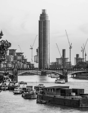 St George Pier Londra - Londra - İngiltere'de - 19 Eylül 2016 kulesinde