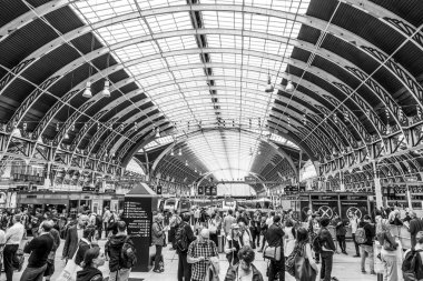 Büyük hall, Paddington İstasyonu'na Londra - Londra - İngiltere'de - 19 Eylül 2016