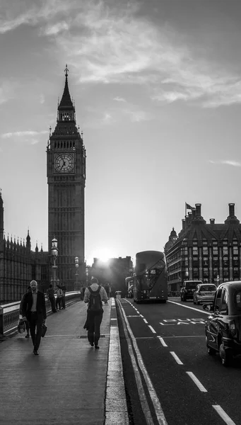 Prachtige zonsondergang in Londen - London - Groot-Brittannië - 19 September 2016 — Stockfoto