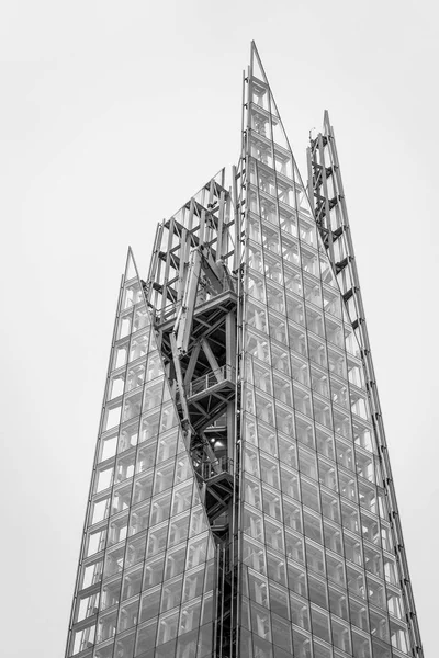 De verbazingwekkende Shard toren in Londen - London - Groot-Brittannië - 19 September 2016 — Stockfoto