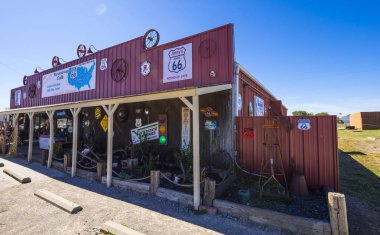 Güzel yuvarlak kadar Cafe'de Route 66 - ülke tarzı kafe ve lokanta - Stroud - Oklahoma - 16 Ekim 2017