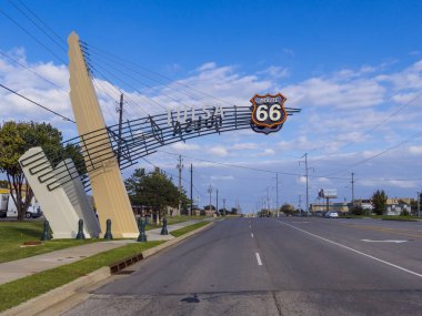 Tulsa Gate tarihi Route 66 Oklahoma - Tulsa - Oklahoma - 17 Ekim 2017