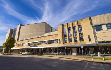 Donald W Reynolds Görsel Sanatlar Merkezi - Oklahoma Şehir Sanat Müzesi