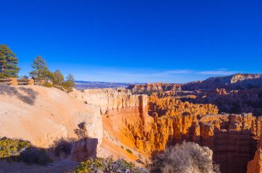 Ünlü Bryce Canyon Milli Parkı Utah
