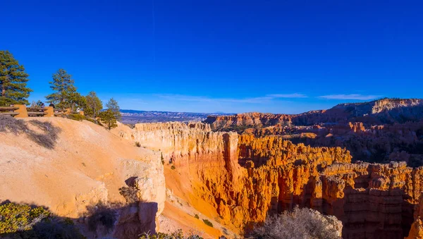 Csodálatos táj a Bryce Canyon Nemzeti Parkban Utah-ban — Stock Fotó