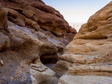 Ölüm Vadisi Ulusal Parkı 'ndaki İnanılmaz Mozaik Kanyonu