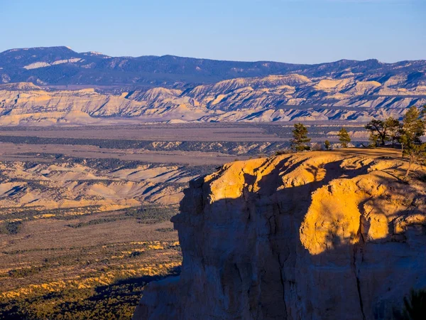 Lugares más bellos de la Tierra - Parque Nacional Bryce Canyon en Utah — Foto de Stock