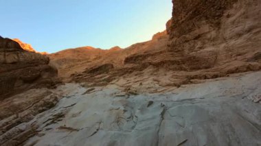 Kaliforniya 'daki Güzel Mozaik Kanyonu Ölüm Vadisi Ulusal Parkı