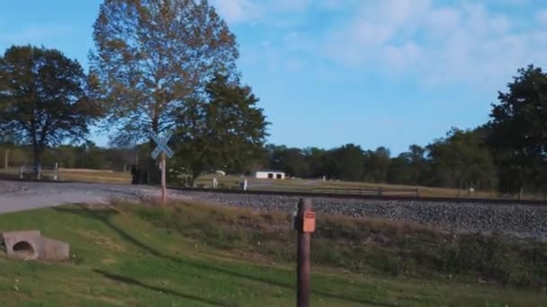 Treinrails langs de historische Route66 in Oklahoma — Stockvideo