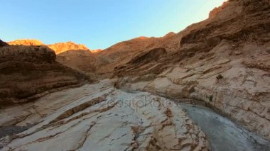 Kaliforniya 'daki Güzel Mozaik Kanyonu Ölüm Vadisi Ulusal Parkı