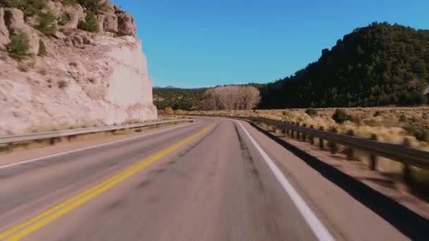 Fahren auf den malerischen Routen von utah - schöne Landstraßen — Stockvideo