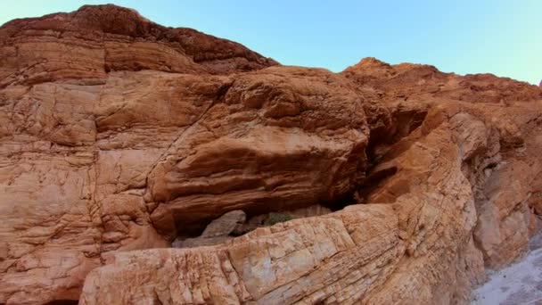 Gyönyörű Golden Canyon a Death Valley Kaliforniában — Stock videók