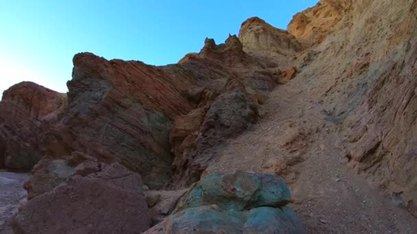 Superbe paysage au Golden Canyon - Parc national de la Vallée de la Mort 