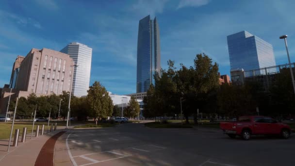 Oklahoma centrum med Devon Tower — Stockvideo