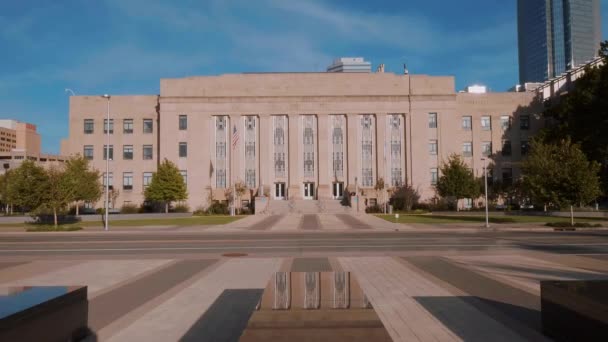 Edificio municipal en Oklahoma City — Vídeo de stock