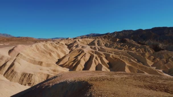 El hermoso e increíble Parque Nacional del Valle de la Muerte en California — Vídeo de stock