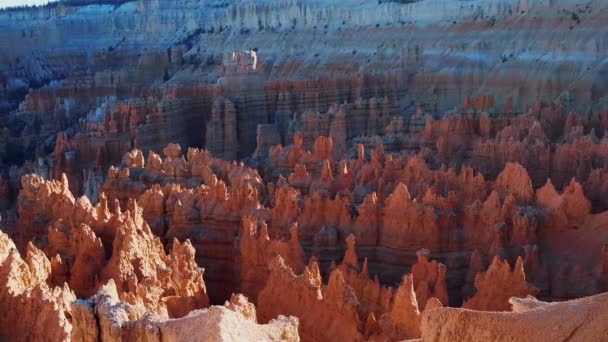 Υπέροχο τοπίο στο Bryce Canyon Εθνικό Πάρκο στη Γιούτα — Αρχείο Βίντεο