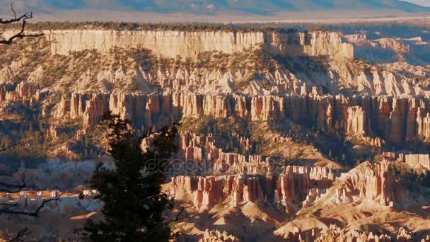 Prachtige Bryce Canyon in Utah - het beroemde National Park — Stockvideo